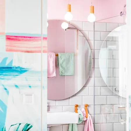 Caravan Design Loft - Noor Graz