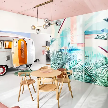 Caravan Design Loft - Noor Graz